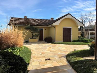 Villa in Vendita a Acquaviva Picena #35