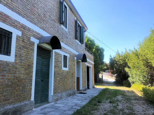 Rustico in Vendita a Offida #7