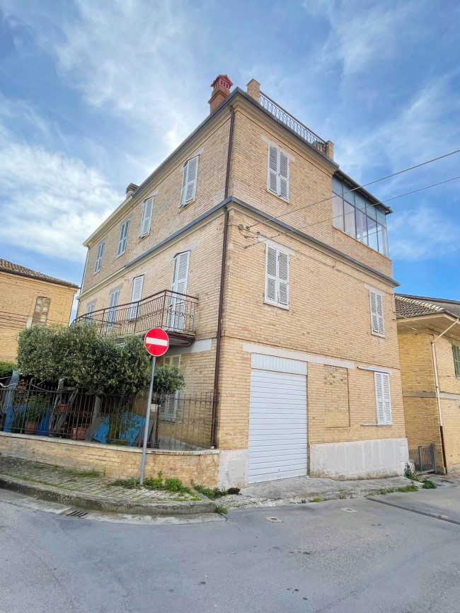 Casa singola in Vendita a Offida #16