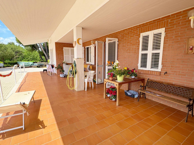 Villa in Vendita a San Benedetto del Tronto #11