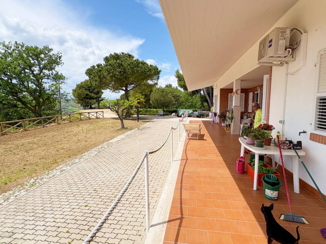 Villa in Vendita a San Benedetto del Tronto #17