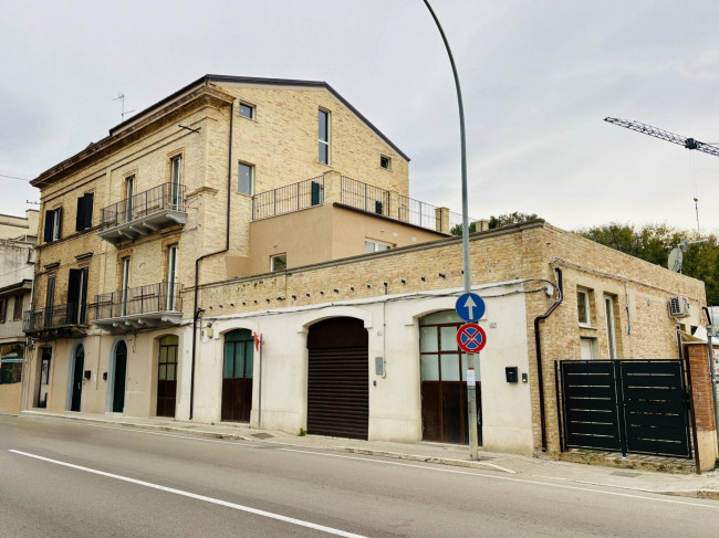 Posto auto scoperto in Vendita a San Benedetto del Tronto #2